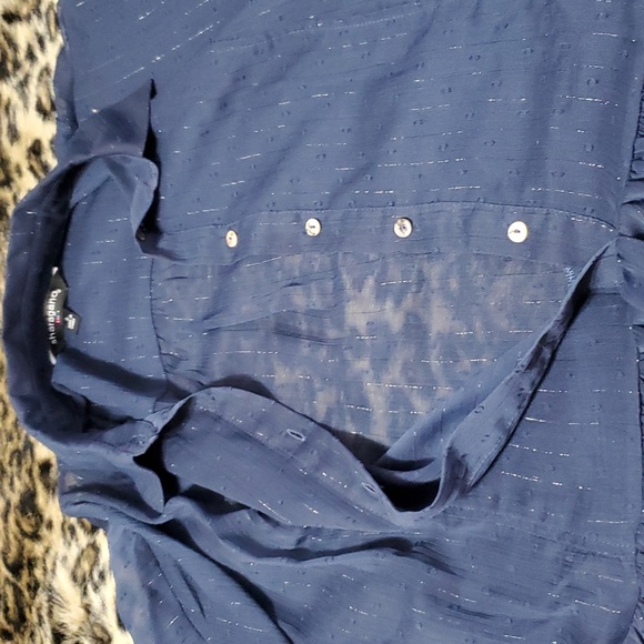 Top - Picture 4 of 4